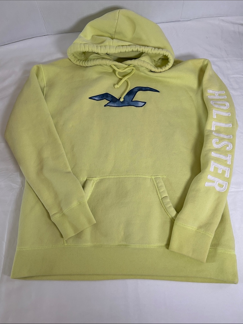 Hollister Co. Women's L Yellow Vintage Look Graphic Sleeve Hoodie Y2K Athleisure